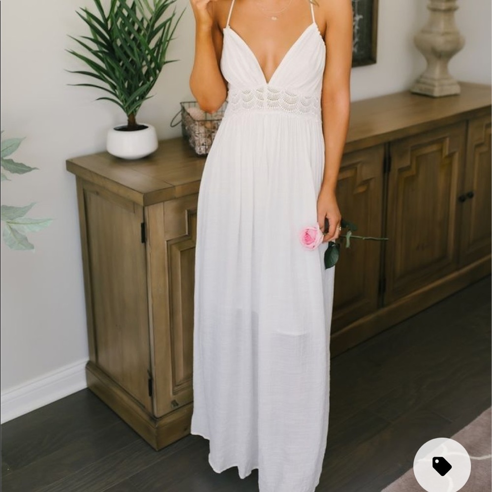 Magnolia Boutique White Maxi Dress - S